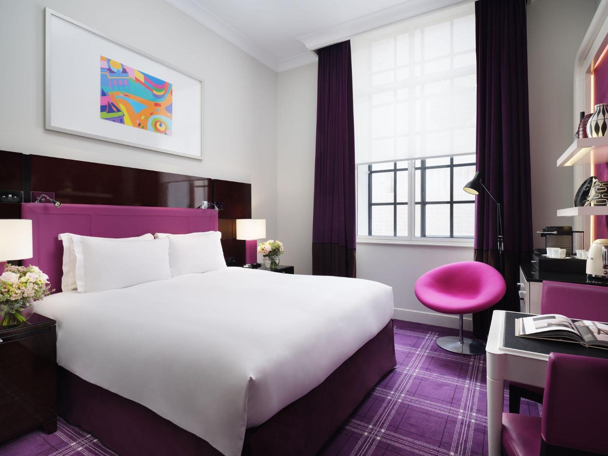 Sofitel London St James Cameră foto A bedroom at the London W1